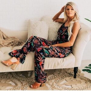 Willow & Root Jumpsuit | black floral